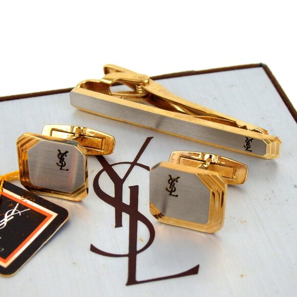 YVES SAINT LAURENT YSL logo neck tie pin and cufflinks set...